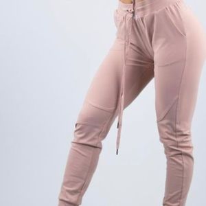 Mauve buffbunny joggers never worn